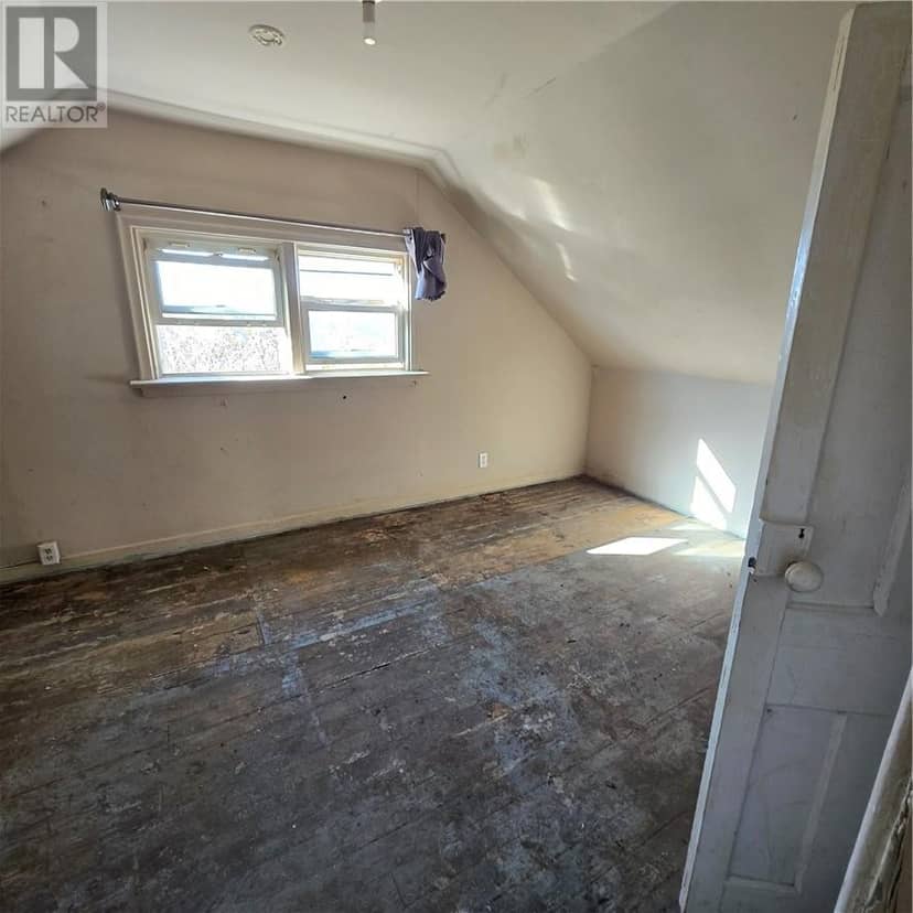 14 Fairview Avenue — photo 19 of 19