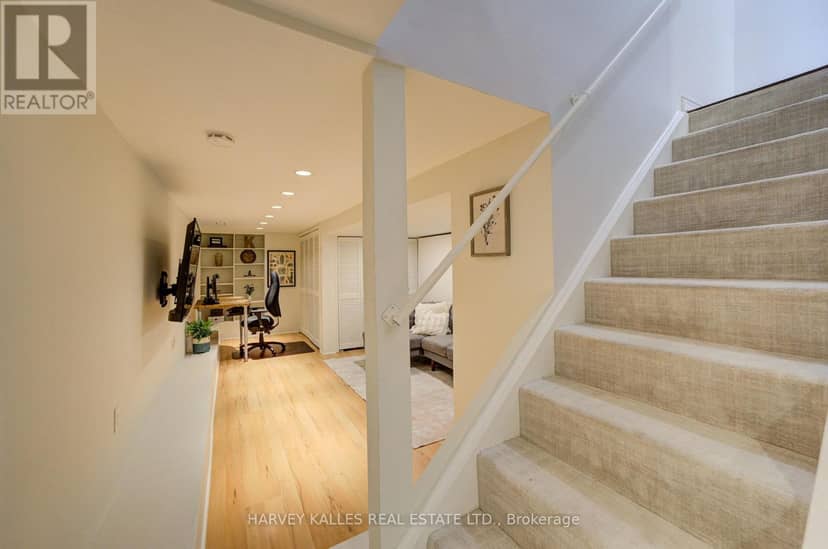 34 Kenwood Avenue — photo 30 of 40