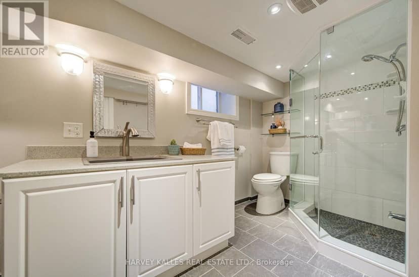 34 Kenwood Avenue — photo 37 of 40