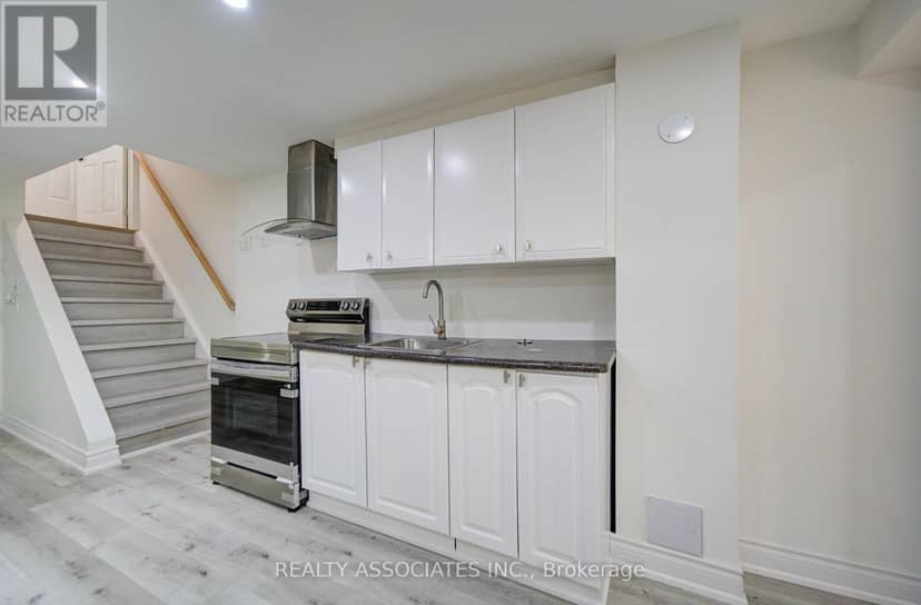 71 Highhill Drive — photo 35 of 40