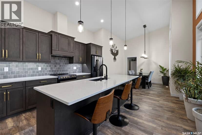 502 Daniel AVENUE — photo 20 of 40