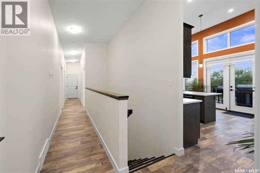 502 Daniel AVENUE — photo 24 of 40