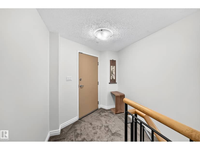 #103 9020 Jasper Av NW — photo 21 of 40