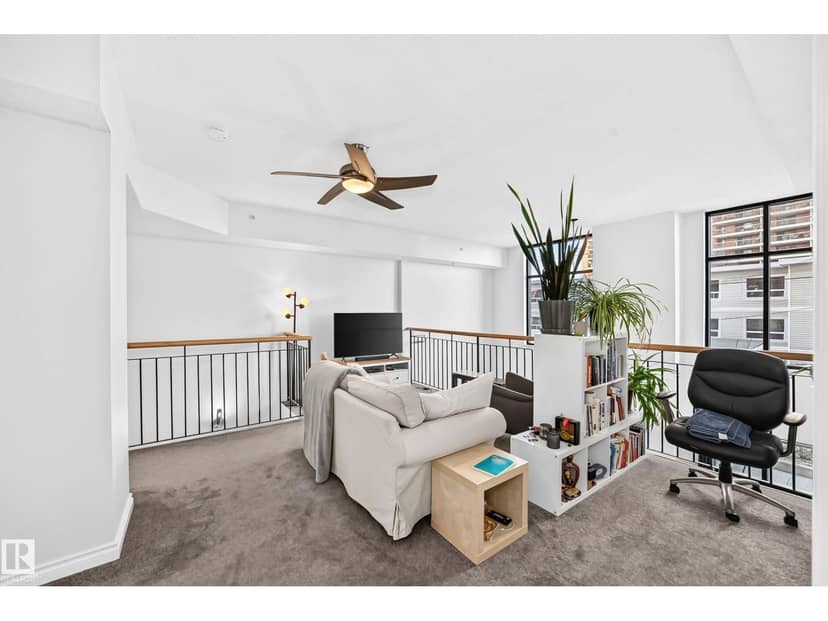 #103 9020 Jasper Av NW — photo 23 of 40