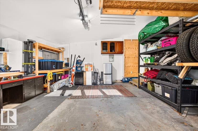 8512 134 AV NW — photo 32 of 40