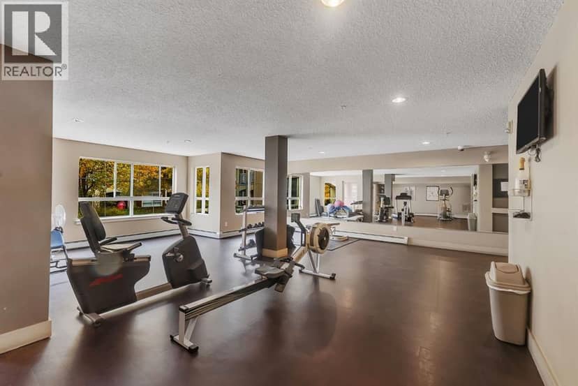 410, 5115 Richard Road SW — photo 24 of 35