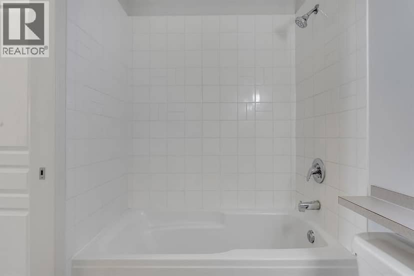 410, 5115 Richard Road SW — photo 19 of 35