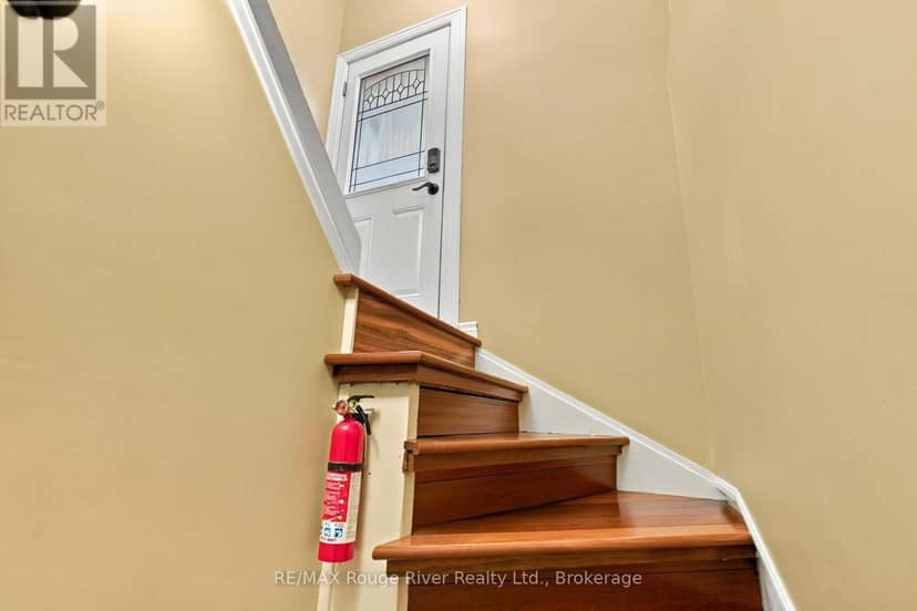 709 Athol Street — photo 19 of 40