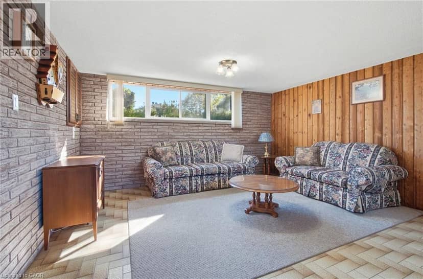14 GENEVA Drive — photo 13 of 27