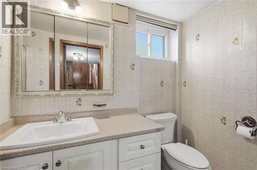 14 GENEVA Drive — photo 17 of 27