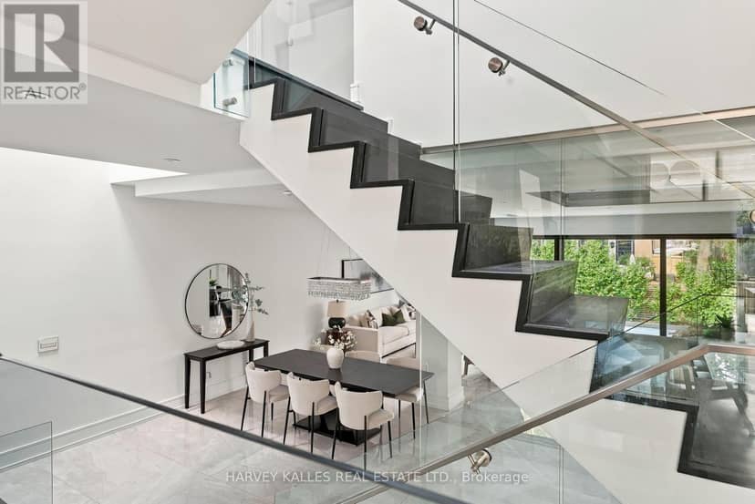 554 St Clements Avenue — photo 18 of 40