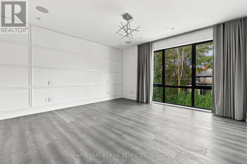 554 St Clements Avenue — photo 28 of 40