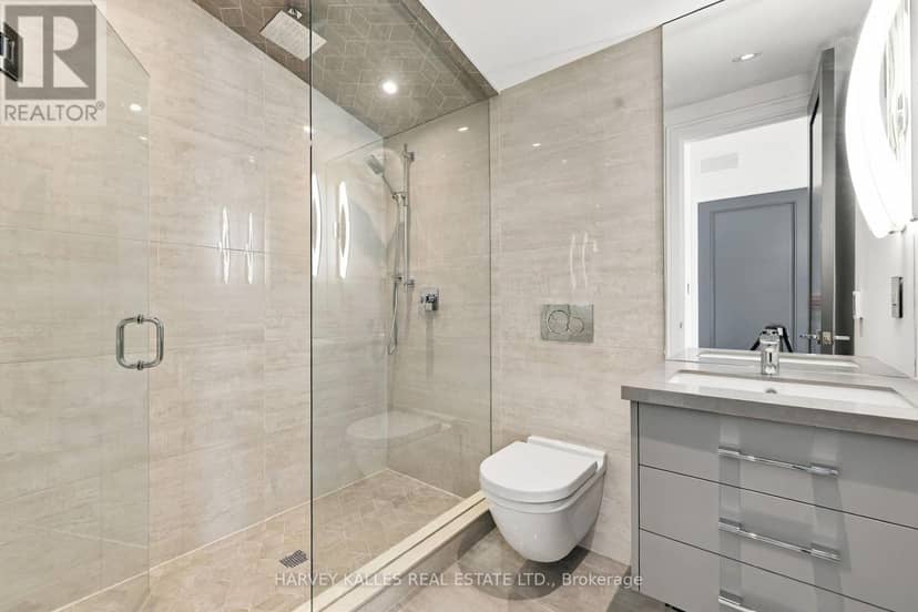 554 St Clements Avenue — photo 34 of 40