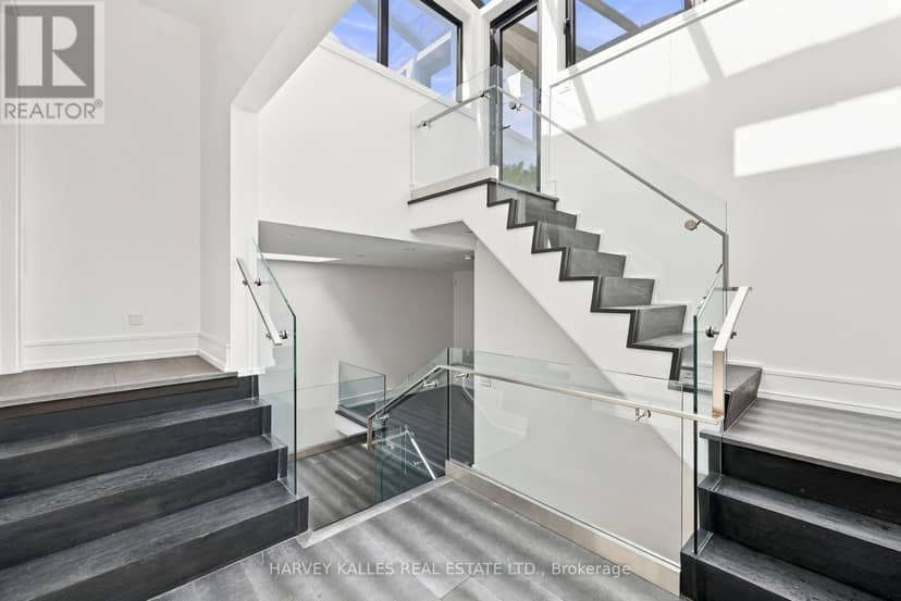 554 St Clements Avenue — photo 35 of 40