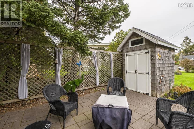 193 Albro Lake Road — photo 25 of 27