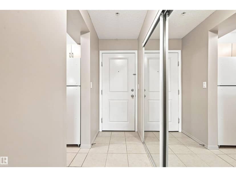 #117 17011 67 AV NW, Edmonton, photo 2