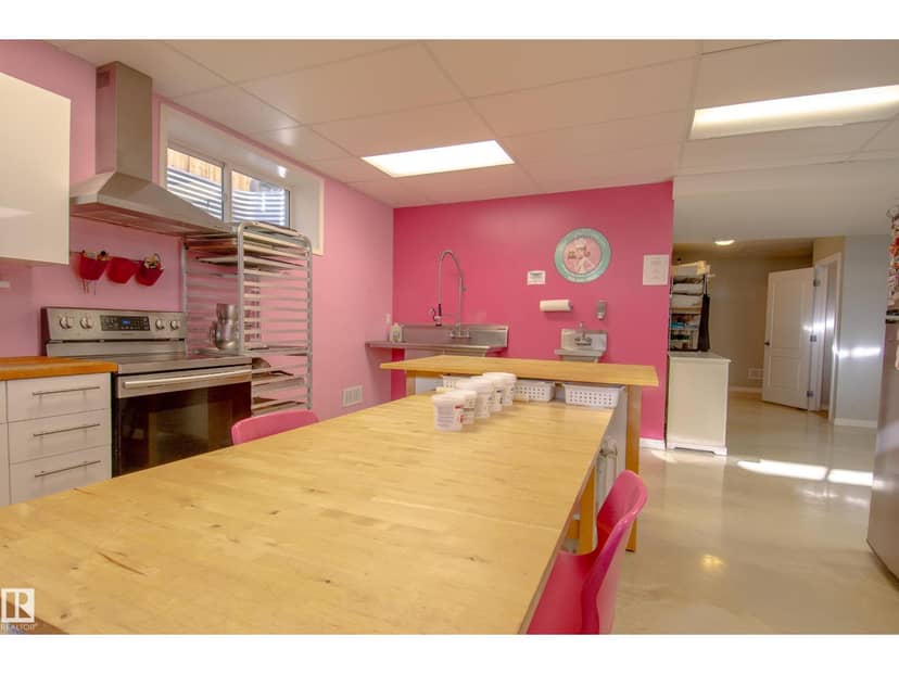 247 Secord Dr NW — photo 34 of 40