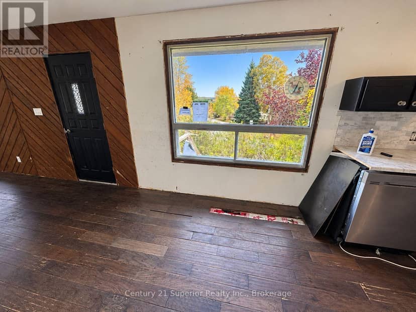 162 Greenmantle Drive — photo 10 of 40