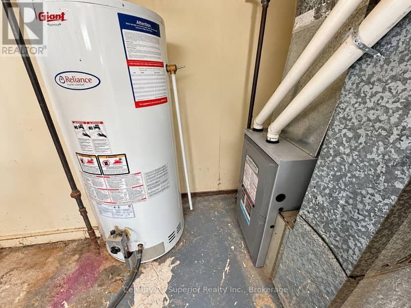 162 Greenmantle Drive — photo 30 of 40