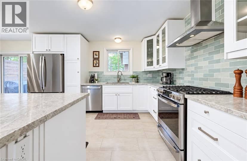 404 LAKEVIEW Drive — photo 13 of 39