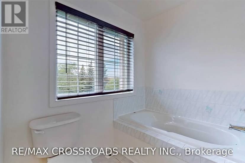 9 - 22 St Moritz Way — photo 25 of 32