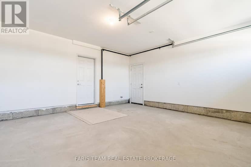 63 Wood Crescent — photo 39 of 40