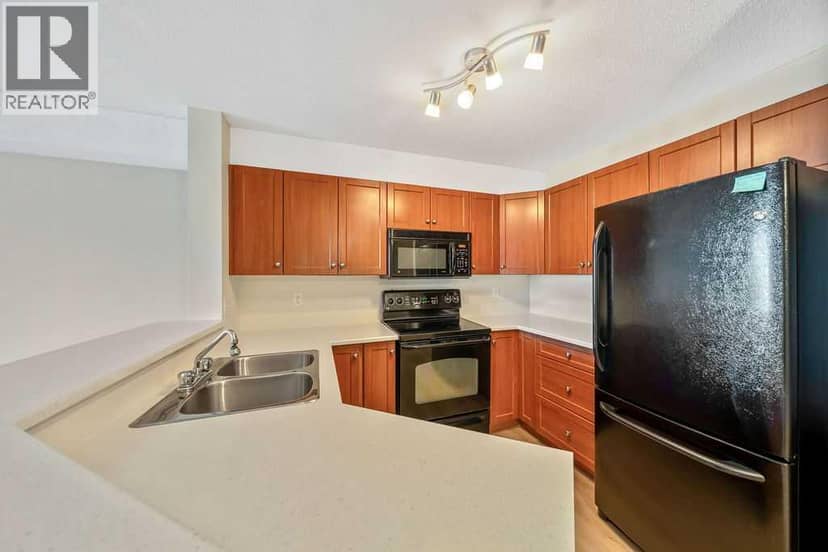 1103, 505 Railway Street W, Cochrane, photo 4