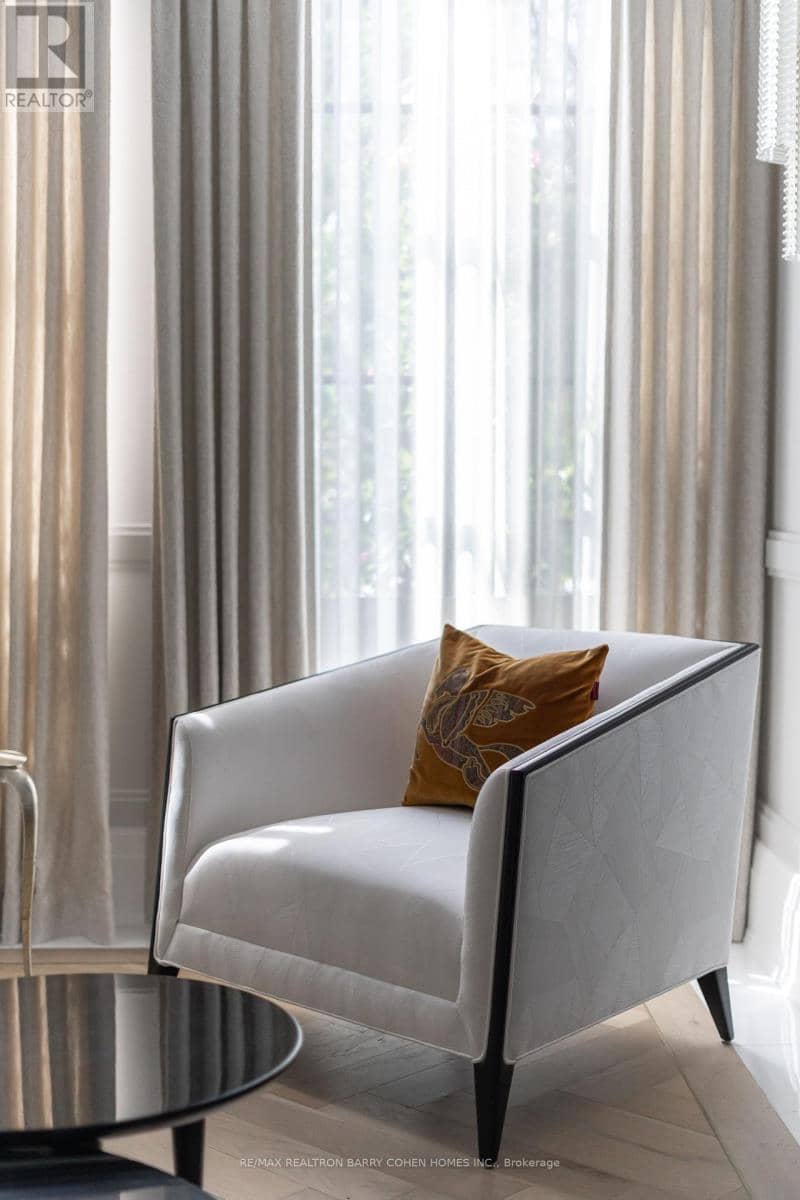 96 Dawlish Avenue — photo 7 of 37