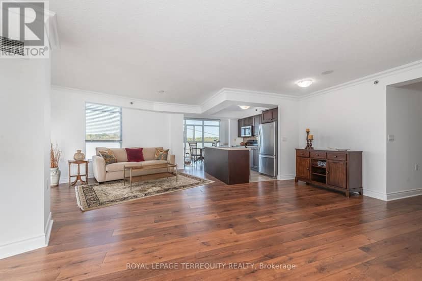 506 - 3 Marine Parade Drive — photo 10 of 39