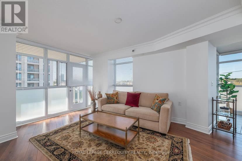 506 - 3 Marine Parade Drive — photo 11 of 39