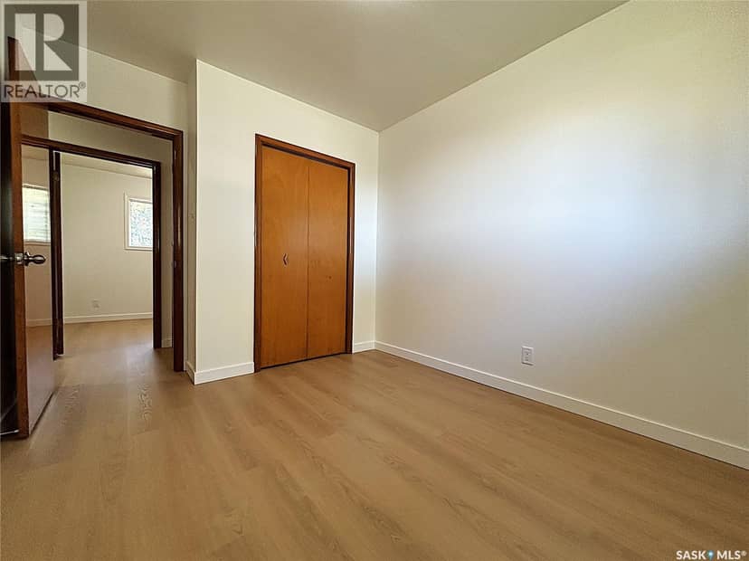 310 Vancouver AVENUE S — photo 17 of 30