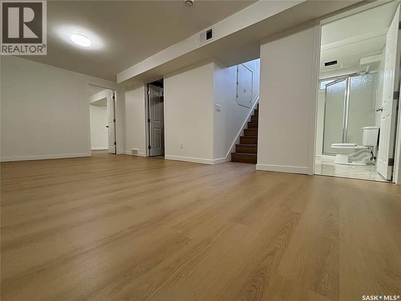 310 Vancouver AVENUE S — photo 20 of 30