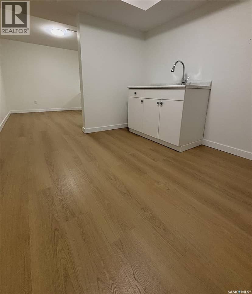 310 Vancouver AVENUE S — photo 26 of 30