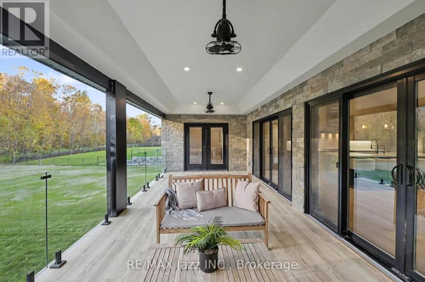 5432 Winfield Drive — photo 20 of 40