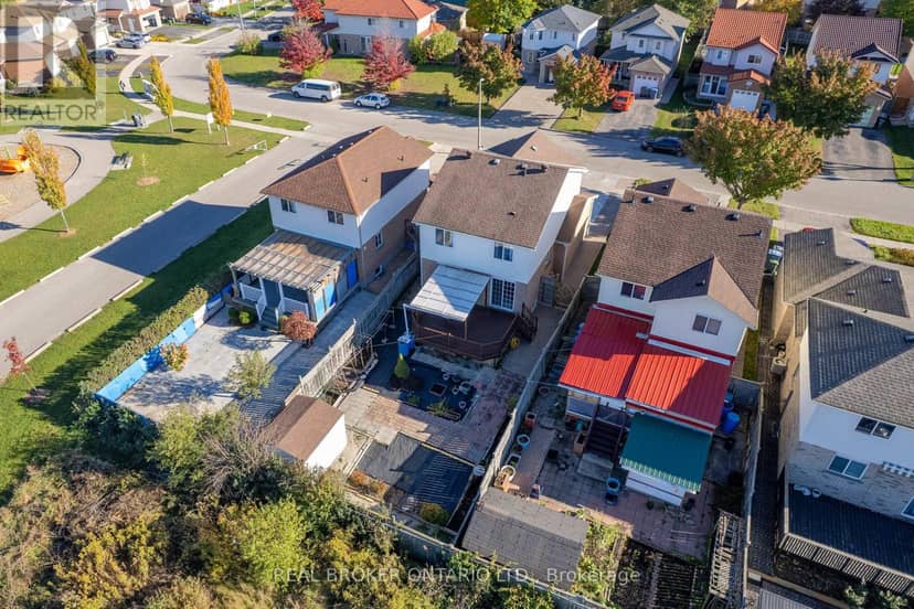 26 Castlebury Drive — photo 34 of 35