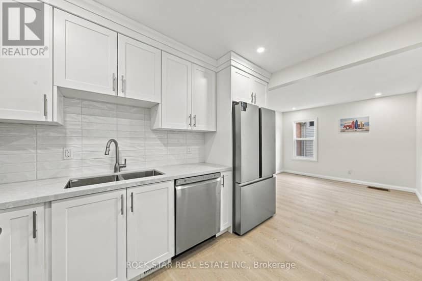 294 East 28th Street — photo 12 of 35
