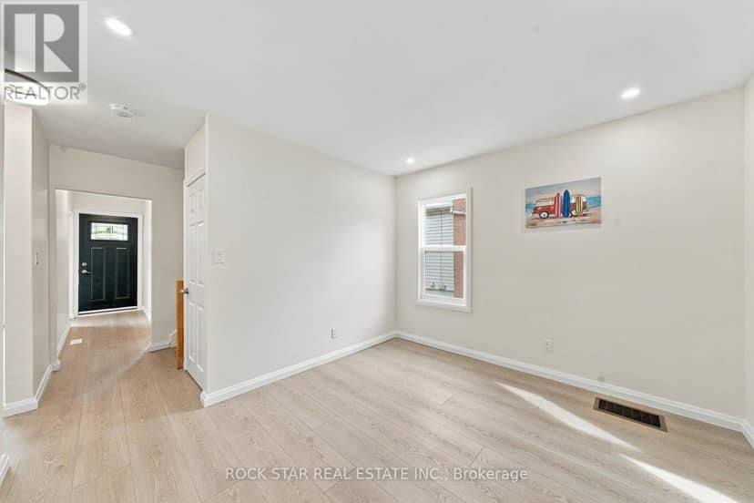 294 East 28th Street — photo 9 of 35