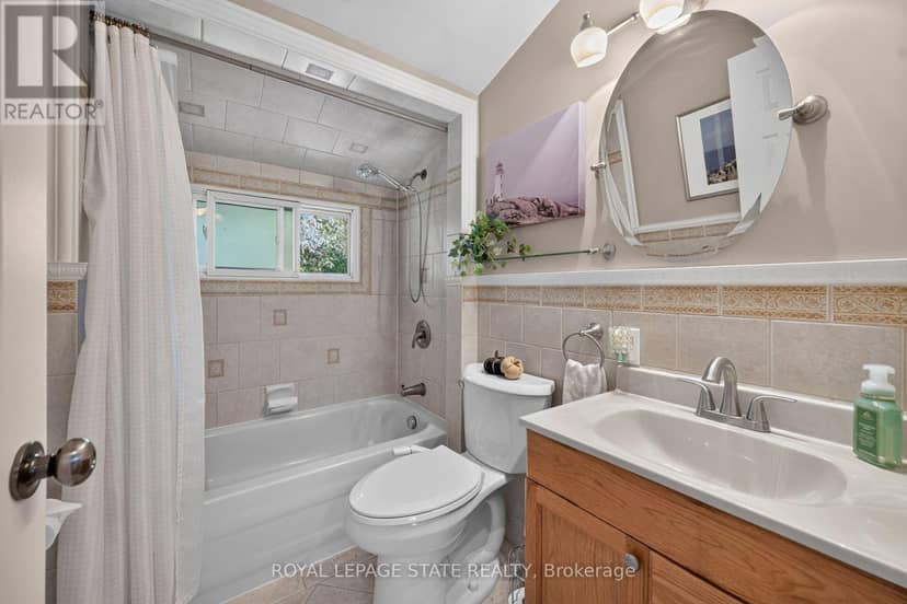 995 Upper Wellington Street — photo 27 of 40