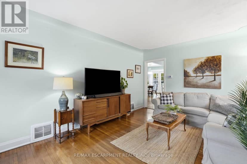 158 Tolton Avenue — photo 18 of 36