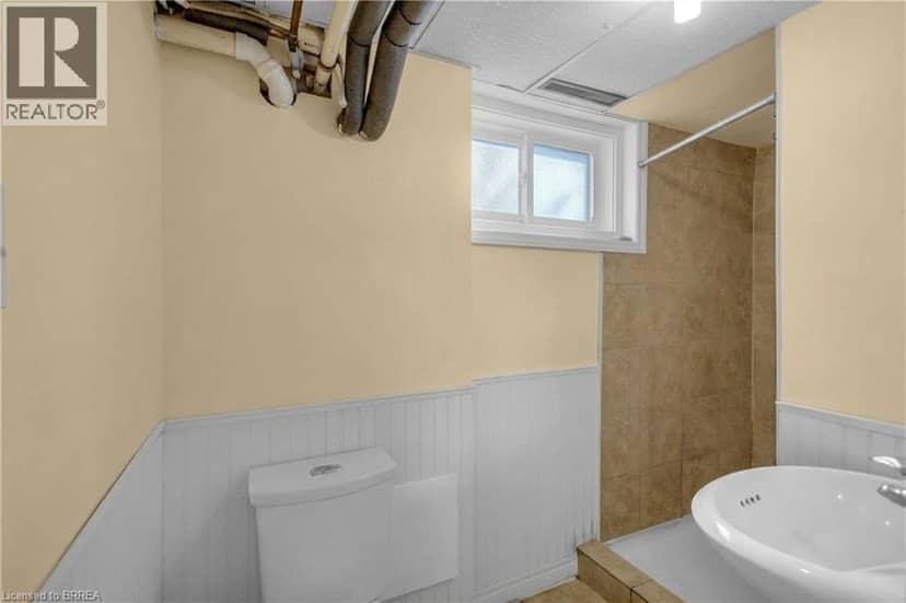 7 WILLOWDALE Street — photo 28 of 40
