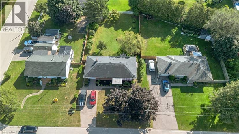 7 WILLOWDALE Street — photo 36 of 40