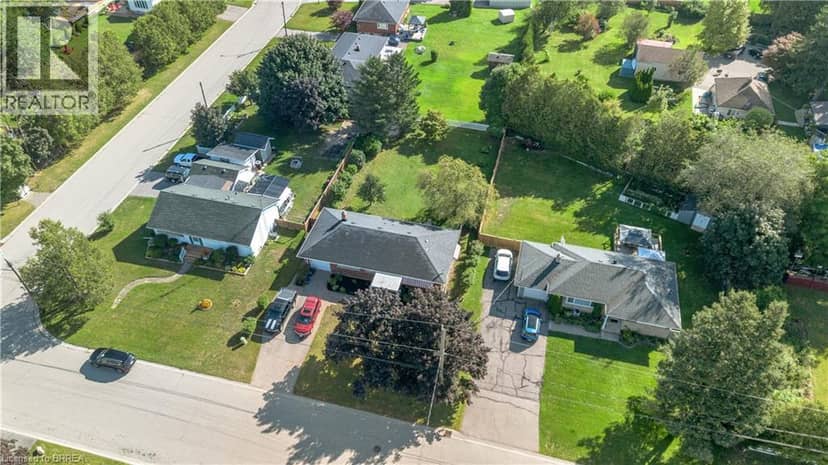 7 WILLOWDALE Street — photo 37 of 40