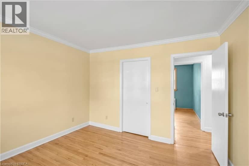 7 WILLOWDALE Street — photo 15 of 40
