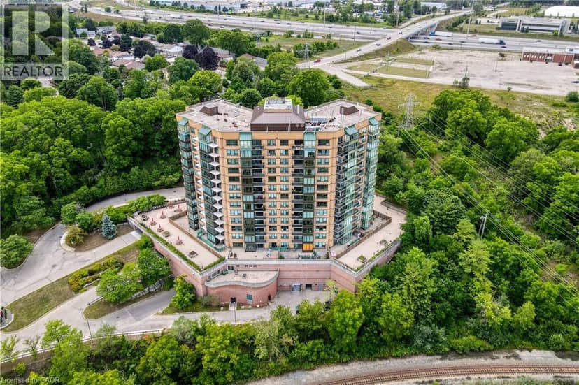 237 KING Street W Unit# 402, Cambridge, photo 2