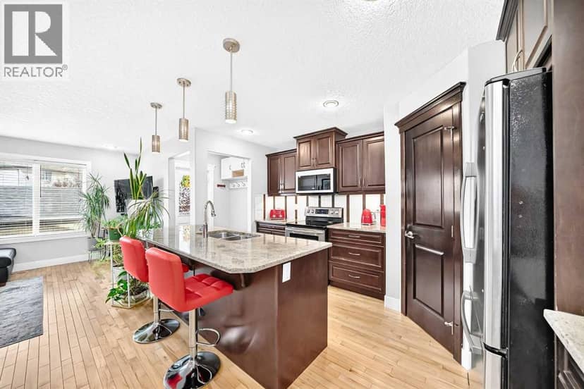 17 Kings Heights Drive SE, Airdrie, photo 7