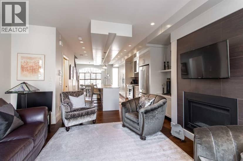 105, 2214 30 Street SW — photo 13 of 28