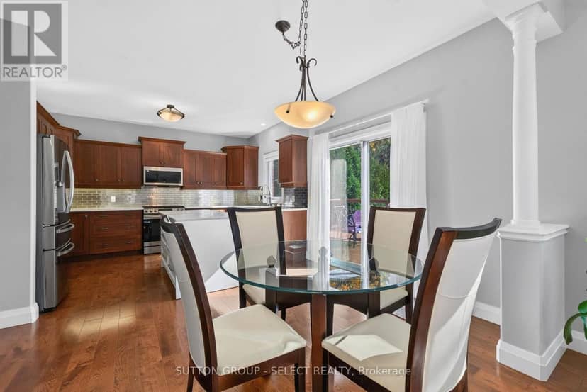 563 Firefly Drive — photo 13 of 40