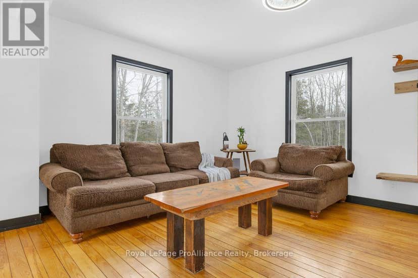 12 Cosgrove Lane — photo 13 of 40