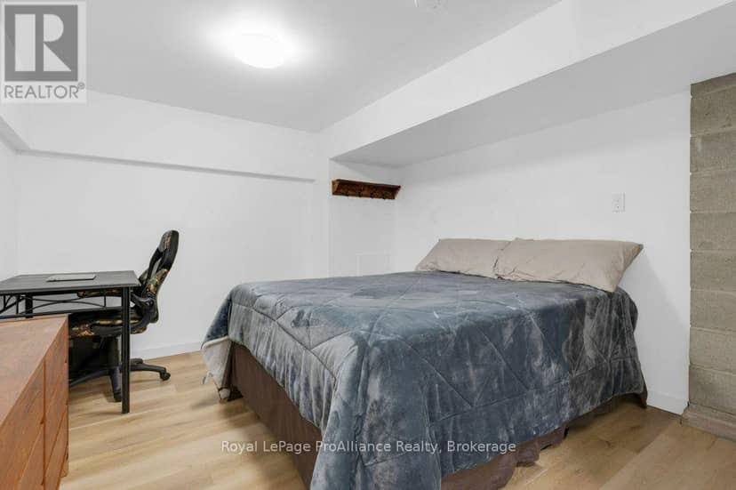 12 Cosgrove Lane — photo 36 of 40