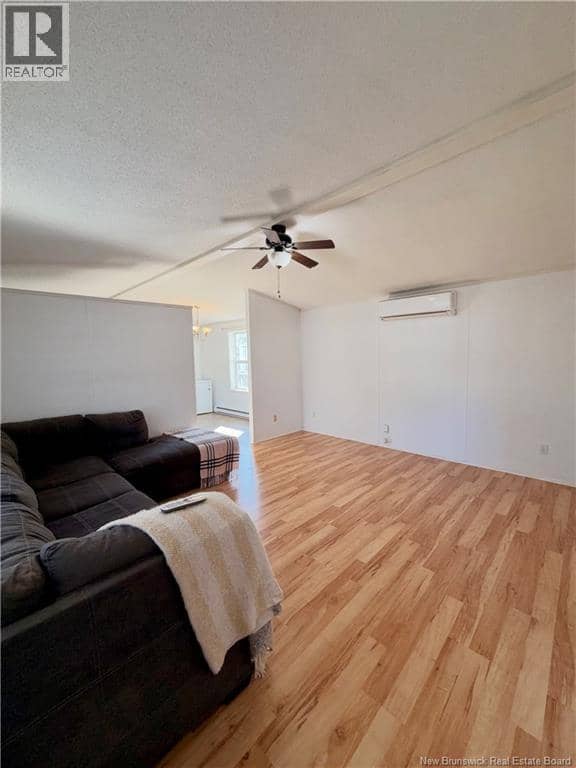 71 Travis Street, Miramichi, photo 2